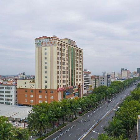 Vienna Hotel Hainan Oriental Avenue Dongfang Exteriör bild